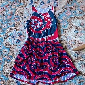 Cute 4th of July outfit (shirt and skirt) very fashionable👍